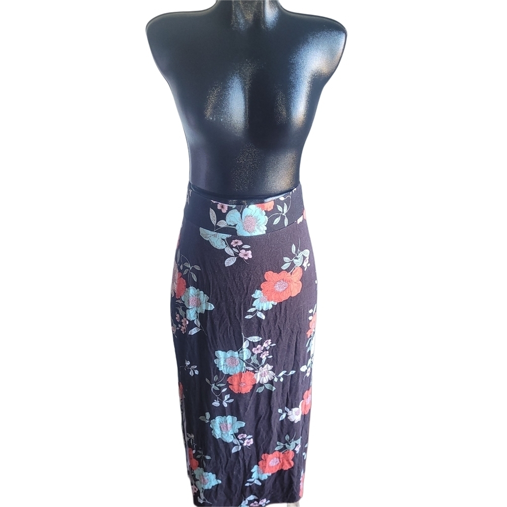 A.n.a Black Floral Midi Skirt Size M